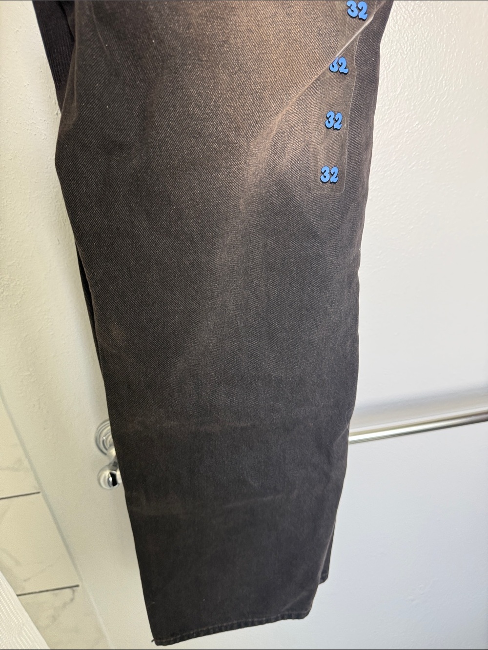 Men's Black Washed Distressed with Rust Accent Jeans - Picture 6 of 8